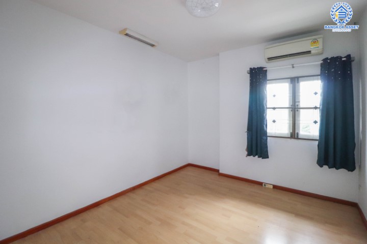 *****บ้านเดี่ยวมือสองย่านนนทบุรี แบรนด์ Property Perfect ม.มณีรินทร์ รัตนาธิเบศร์ เนื้อที่ 81.4 ตร.ว. ฟังก์ชัน 3 ห้องนอน 2 ห้องน้ำ จอดรถได้ 2 คัน บนทำเลศักยภาพ เชื่อมต่อหลายเส้นทาง ใกล้ทางด่วนงามวงศ์วาน และรถไฟฟ้า "สถานีบางรักน้อยท่าอิฐ"